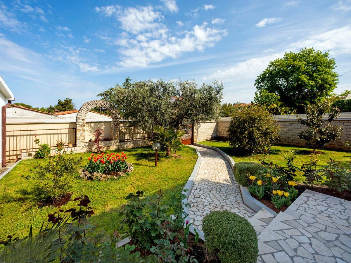 Vila Renato Πόρετς Εξωτερικό φωτογραφία